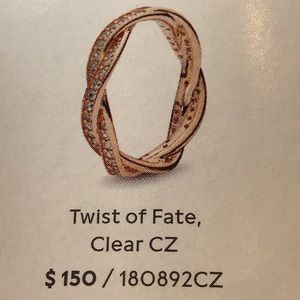 Twist of Fate Pandora Rose ring